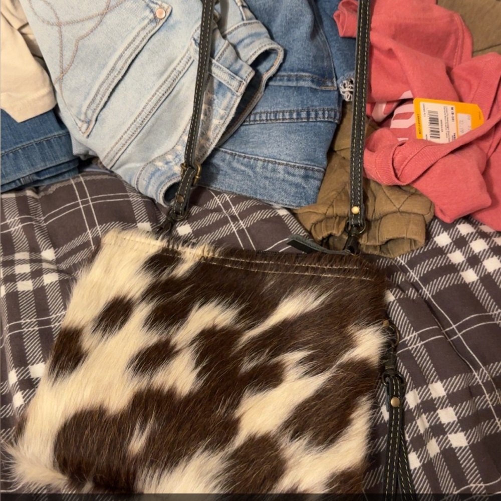 Stylish Cowhide Crossbody Bag